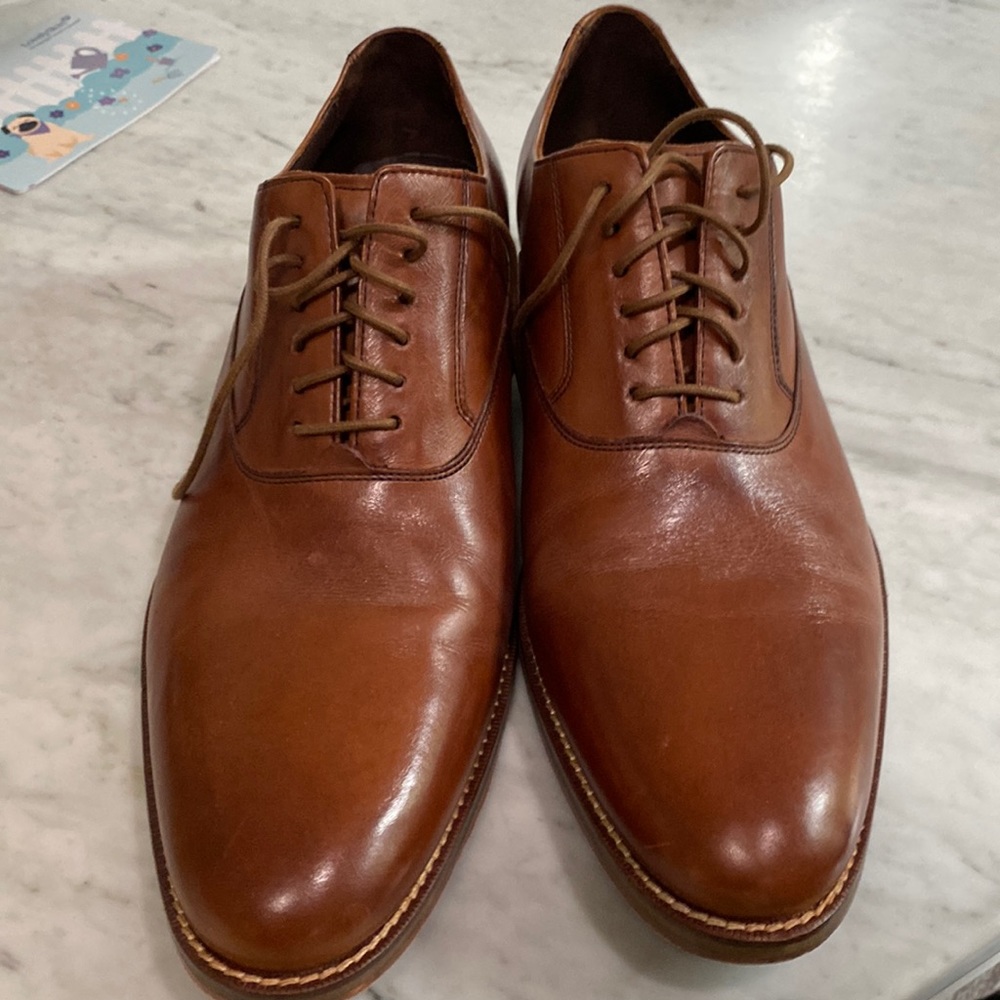 Cole Haan. Men’s 12m Air Madison Plain Oxford  color British Tan